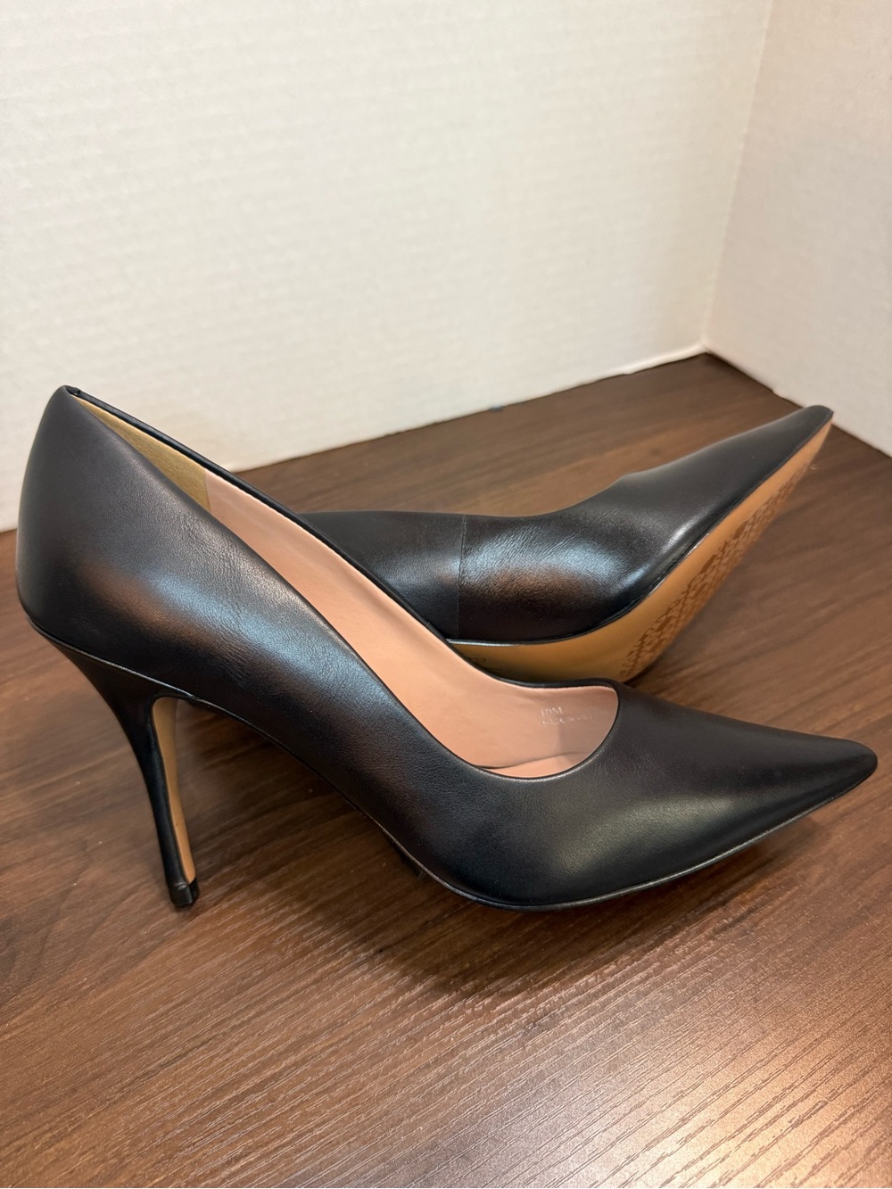 Sexy Black Leather Stiletto Pumps from Linea Paolo size 10